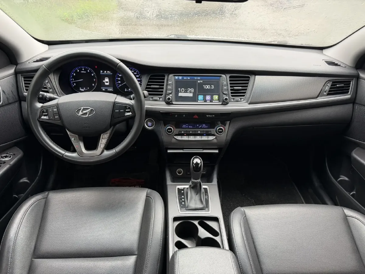 2019 Hyundai Mistra 1.8L 143HP L4 6AT,autocango,china used car exporter,china ev exporter,chinese used car exporter,chinese used ev exporter