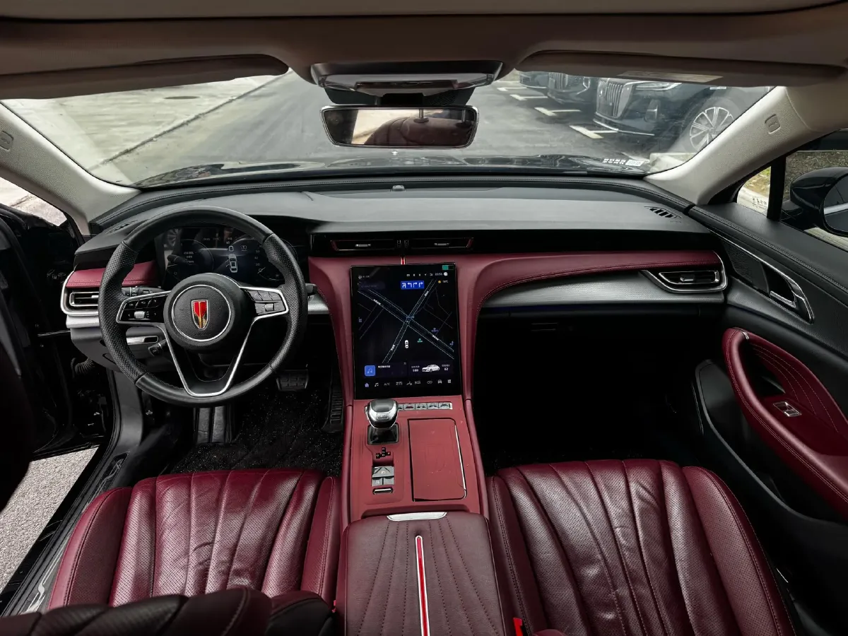 2023 HongQi H5 2.0T 224HP L4 8AT,autocango,china used car exporter,china ev exporter,chinese used car exporter,chinese used ev exporter