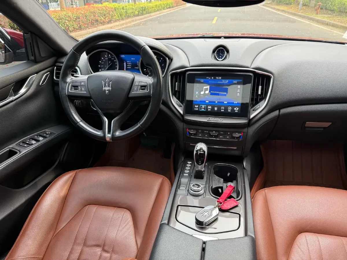 2018 Maserati Ghibli 3.0T 350HP V6 8AT,autocango,china used car exporter,china ev exporter,chinese used car exporter,chinese used ev exporter