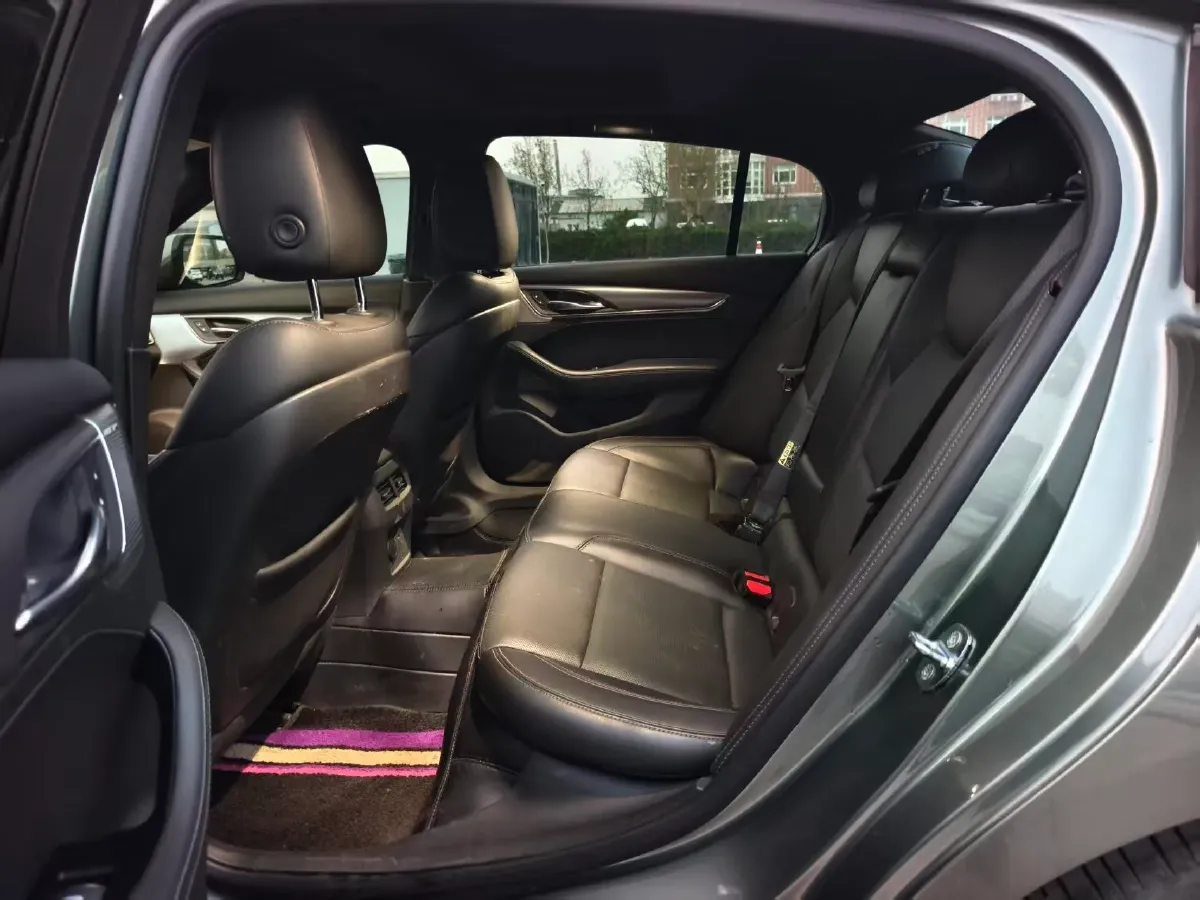 2022 Cadillac CT5 2.0T 237HP L4 10AT,autocango,china used car exporter,china ev exporter,chinese used car exporter,chinese used ev exporter