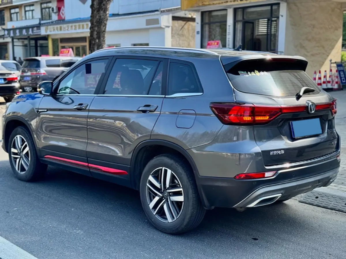 2022 ChangAn CS75 1.5T 180HP L4 7DCT,autocango,china used car exporter,china ev exporter,chinese used car exporter,chinese used ev exporter