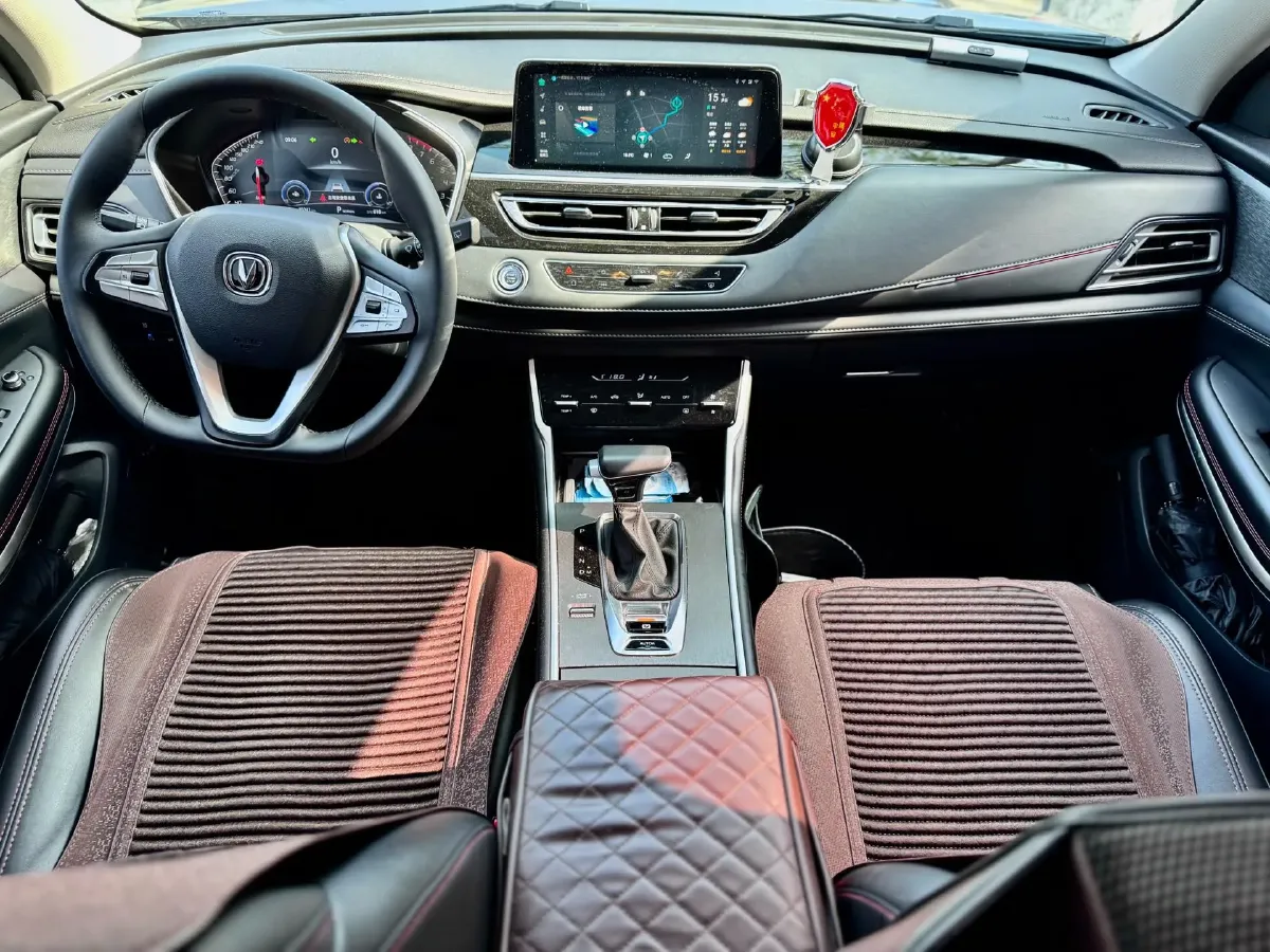 2022 ChangAn CS75 1.5T 180HP L4 7DCT,autocango,china used car exporter,china ev exporter,chinese used car exporter,chinese used ev exporter