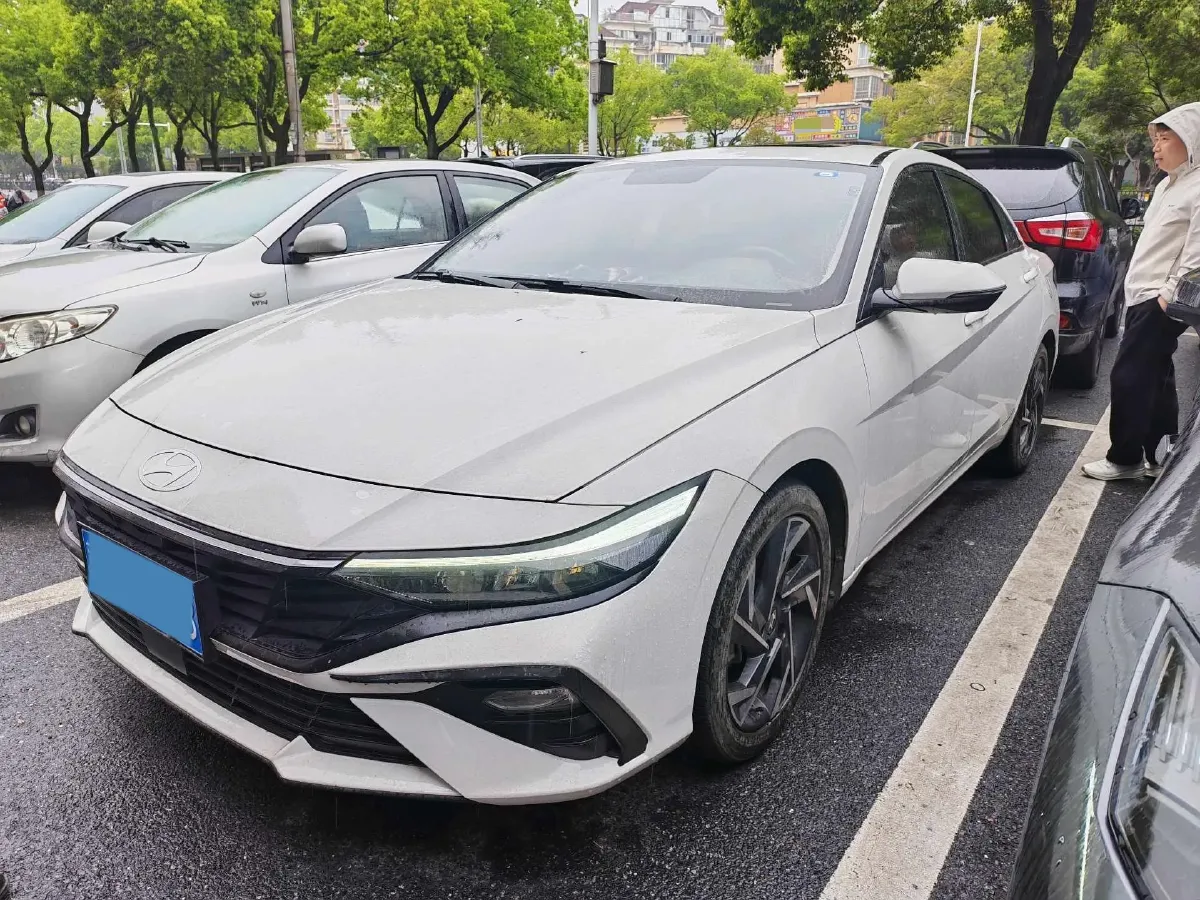 2023 Hyundai Elantra 1.5L 115HP L4 CVT,autocango,china used car exporter,china ev exporter,chinese used car exporter,chinese used ev exporter