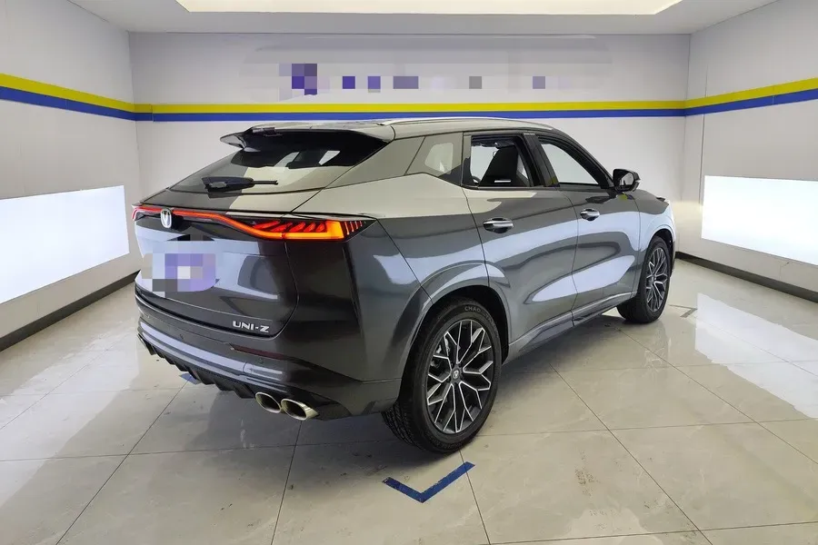 2025 ChangAn UNI-Z 1.5T 188HP L4 7DCT,autocango,china used car exporter,china ev exporter,chinese used car exporter,chinese used ev exporter