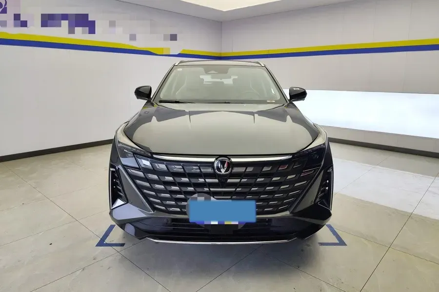 2025 ChangAn UNI-Z 1.5T 188HP L4 7DCT,autocango,china used car exporter,china ev exporter,chinese used car exporter,chinese used ev exporter