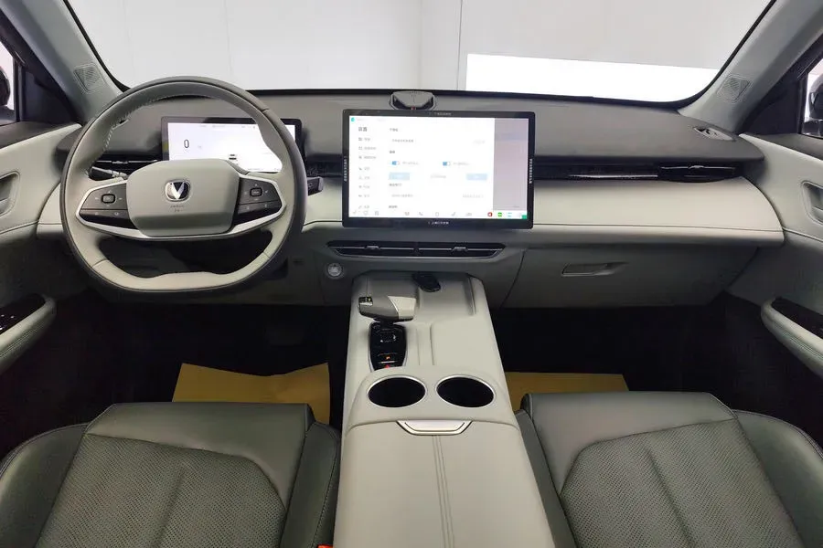 2025 ChangAn UNI-Z 1.5T 188HP L4 7DCT,autocango,china used car exporter,china ev exporter,chinese used car exporter,chinese used ev exporter