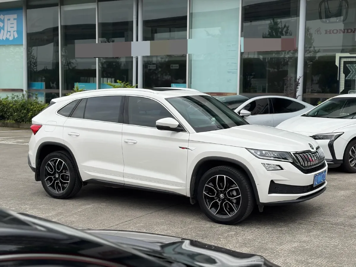 2019 Skoda Kodiak GT 2.0T 186HP L4 7DCT,autocango,china used car exporter,china ev exporter,chinese used car exporter,chinese used ev exporter