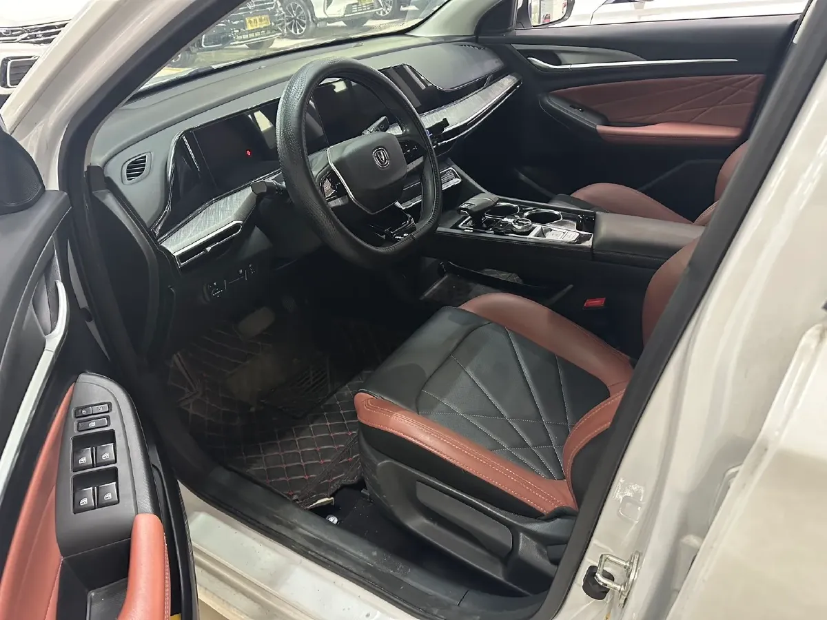 2022 ChangAn Eado 1.4T 160HP L4 7DCT,autocango,china used car exporter,china ev exporter,chinese used car exporter,chinese used ev exporter