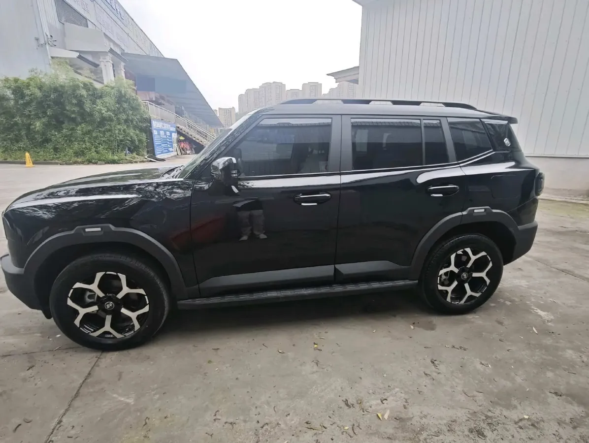 2025 MAXUS XinTu V70 2.0T 150HP L4 9AT,autocango,china used car exporter,china ev exporter,chinese used car exporter,chinese used ev exporter