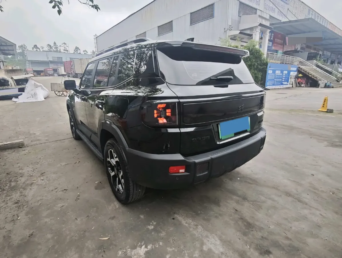 2025 MAXUS XinTu V70 2.0T 150HP L4 9AT,autocango,china used car exporter,china ev exporter,chinese used car exporter,chinese used ev exporter