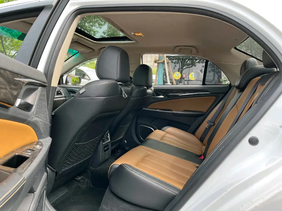 2017 BYD Qin 1.5T 154HP L4 6DCT PHEV 15.2KWH,autocango,china used car exporter,china ev exporter,chinese used car exporter,chinese used ev exporter