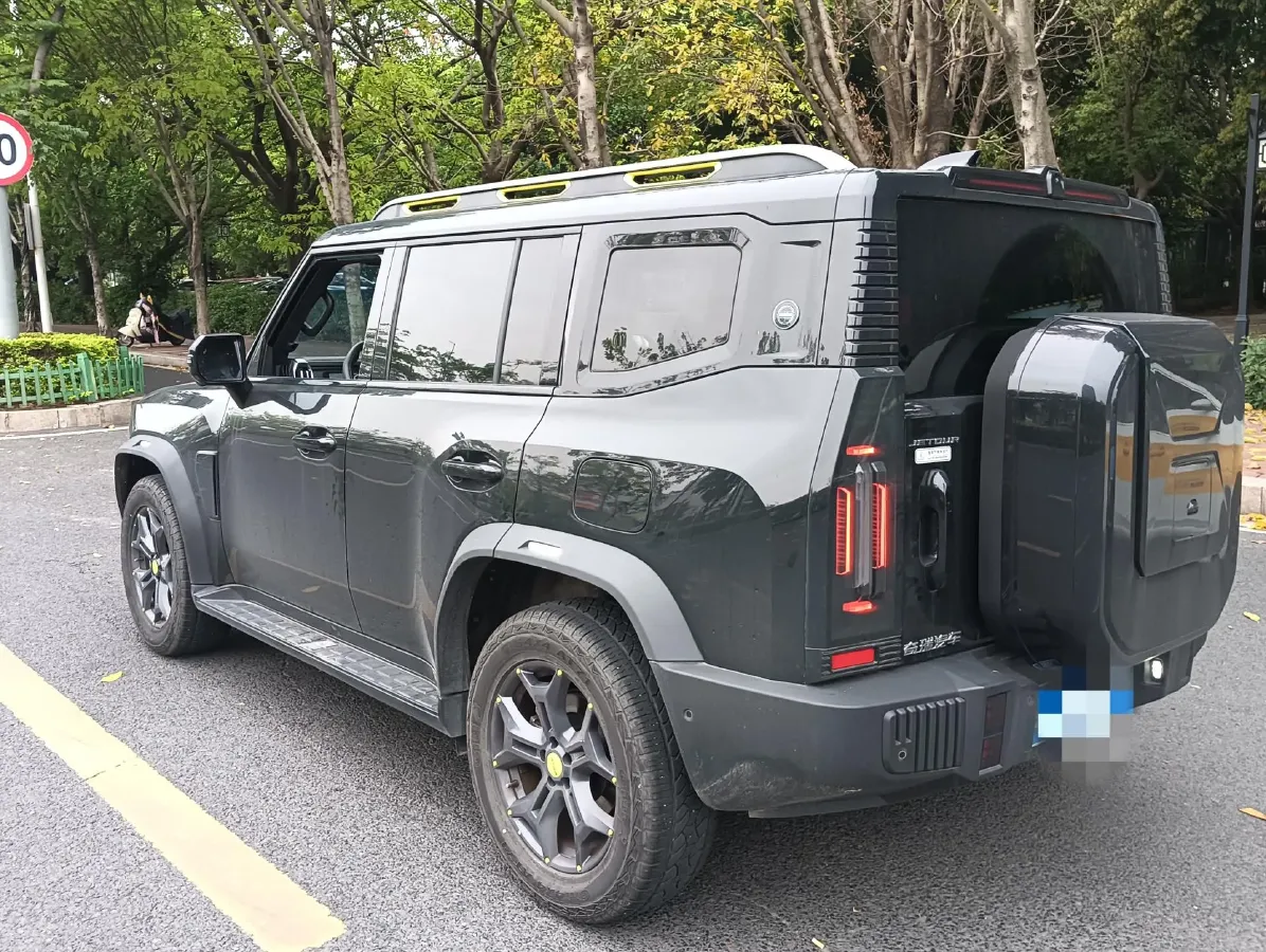 2023 Jetour Traveller 2.0T 254HP L4 7DCT,autocango,china used car exporter,china ev exporter,chinese used car exporter,chinese used ev exporter