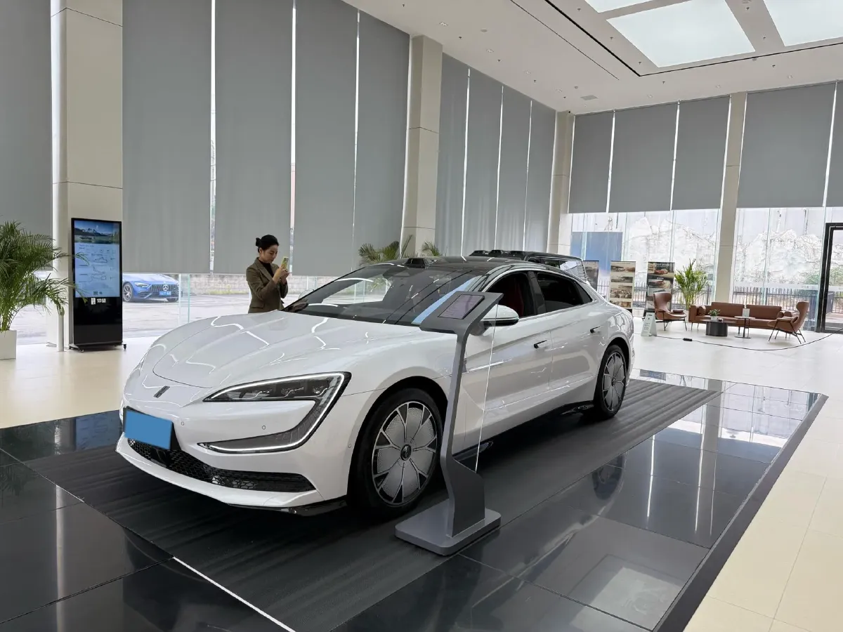 2025 YangWang U7 BEV 135.5KWH,autocango,china used car exporter,china ev exporter,chinese used car exporter,chinese used ev exporter