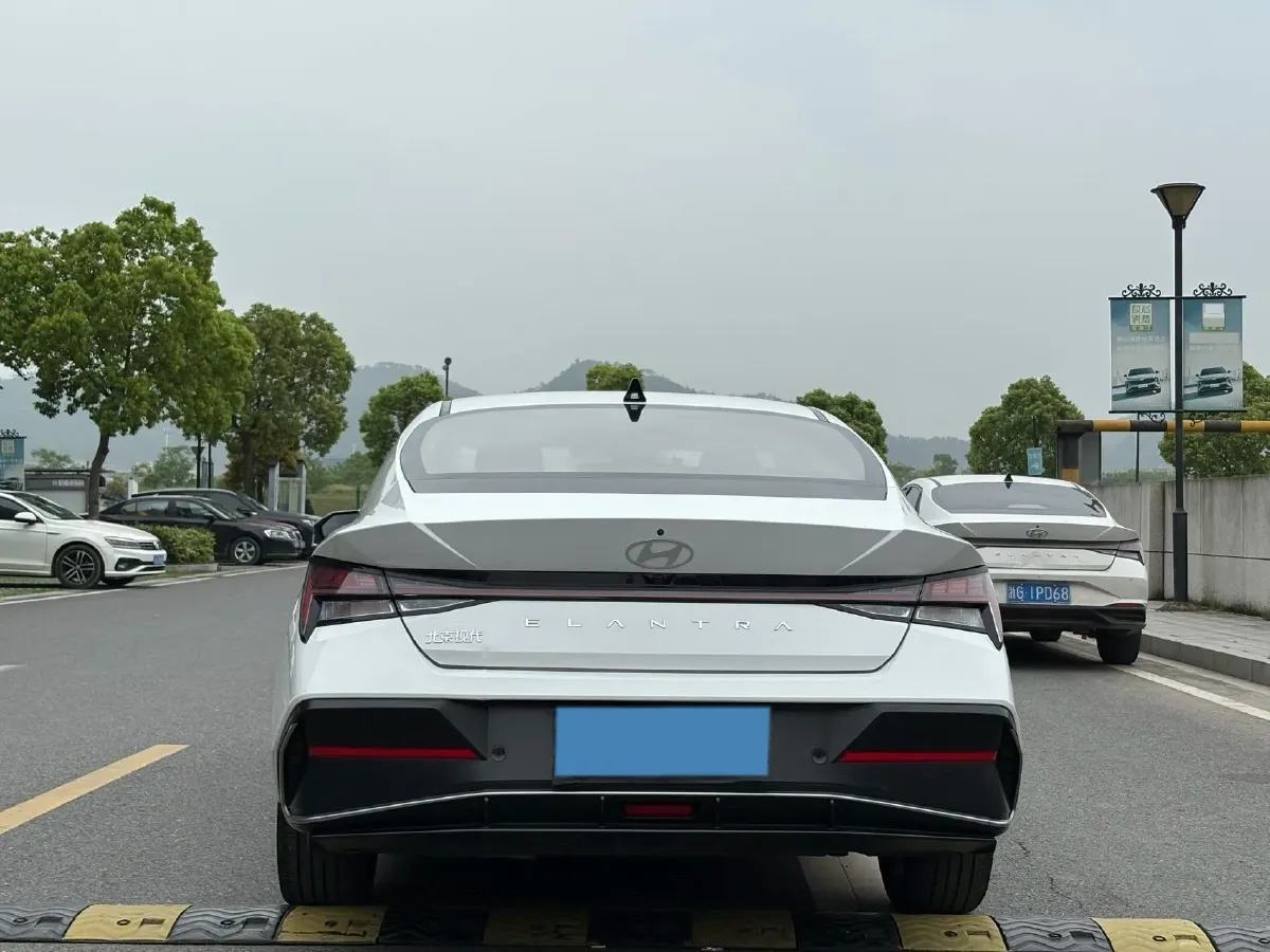 2023 Hyundai Elantra 1.5L 115HP L4 CVT,autocango,china used car exporter,china ev exporter,chinese used car exporter,chinese used ev exporter