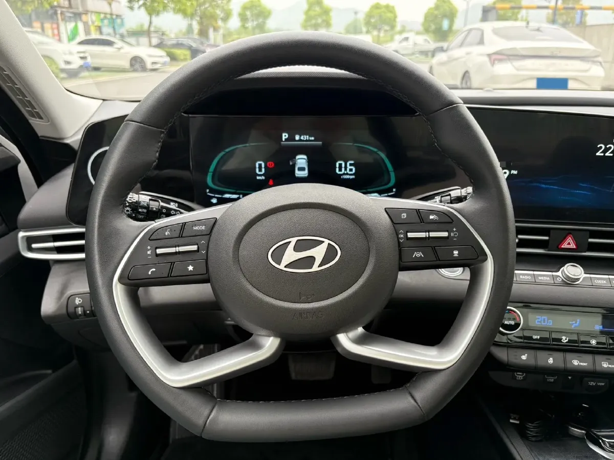 2023 Hyundai Elantra 1.5L 115HP L4 CVT,autocango,china used car exporter,china ev exporter,chinese used car exporter,chinese used ev exporter