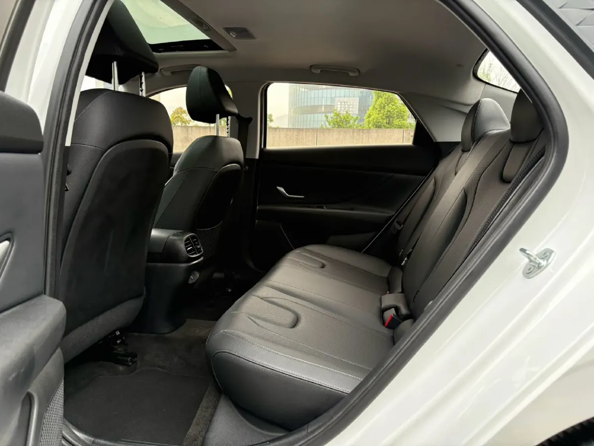 2023 Hyundai Elantra 1.5L 115HP L4 CVT,autocango,china used car exporter,china ev exporter,chinese used car exporter,chinese used ev exporter