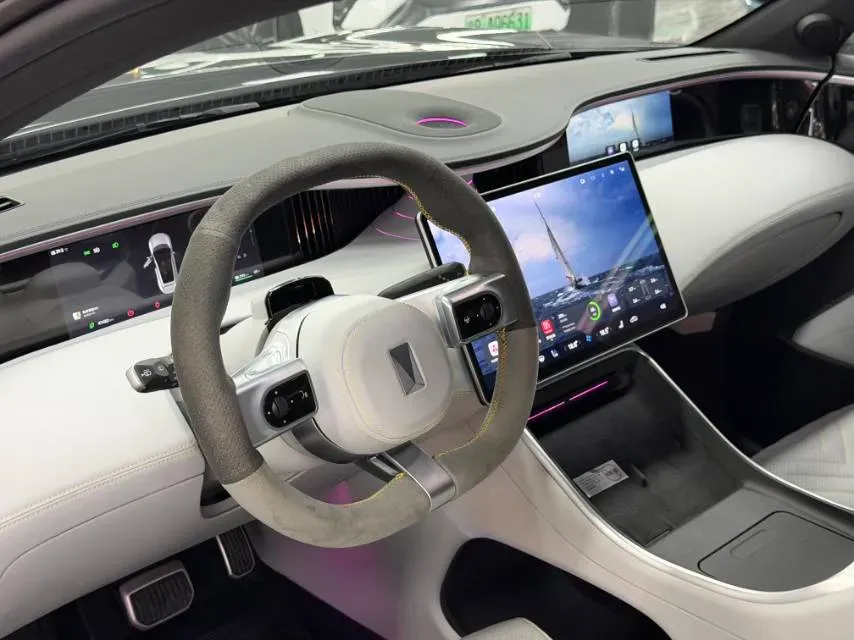 2022 Avatr 11 BEV 90.38KWH,autocango,china used car exporter,china ev exporter,chinese used car exporter,chinese used ev exporter