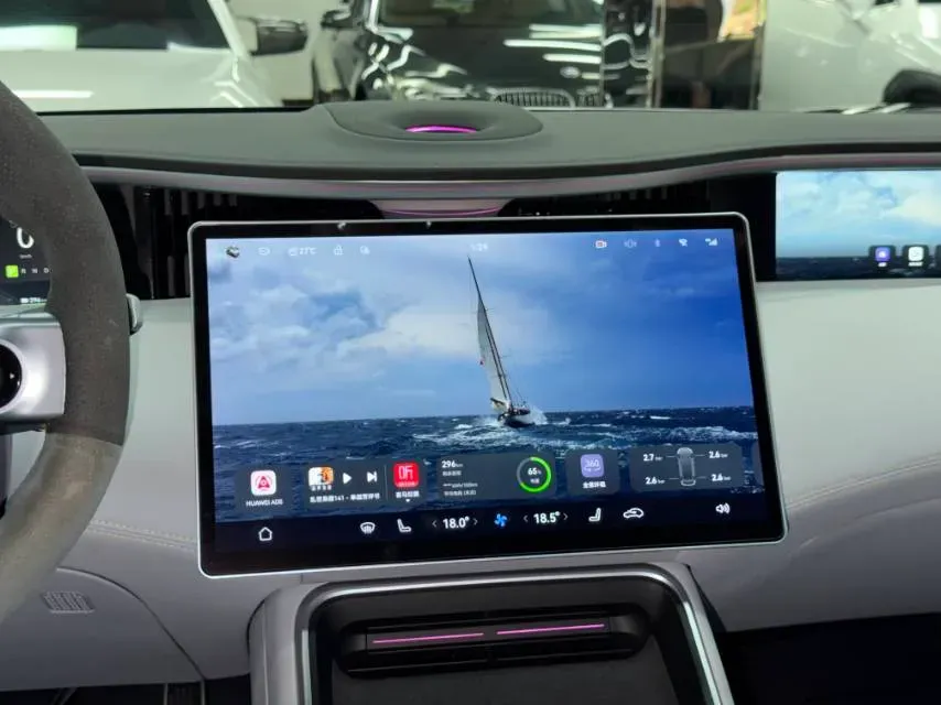 2022 Avatr 11 BEV 90.38KWH,autocango,china used car exporter,china ev exporter,chinese used car exporter,chinese used ev exporter