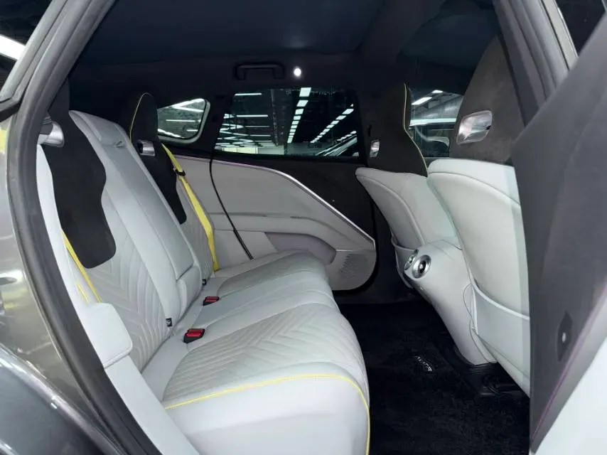 2022 Avatr 11 BEV 90.38KWH,autocango,china used car exporter,china ev exporter,chinese used car exporter,chinese used ev exporter