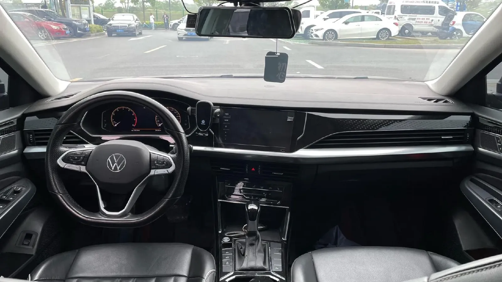 2022 Skoda Kodiak GT 2.0T 186HP L4 7DCT,autocango,china used car exporter,china ev exporter,chinese used car exporter,chinese used ev exporter