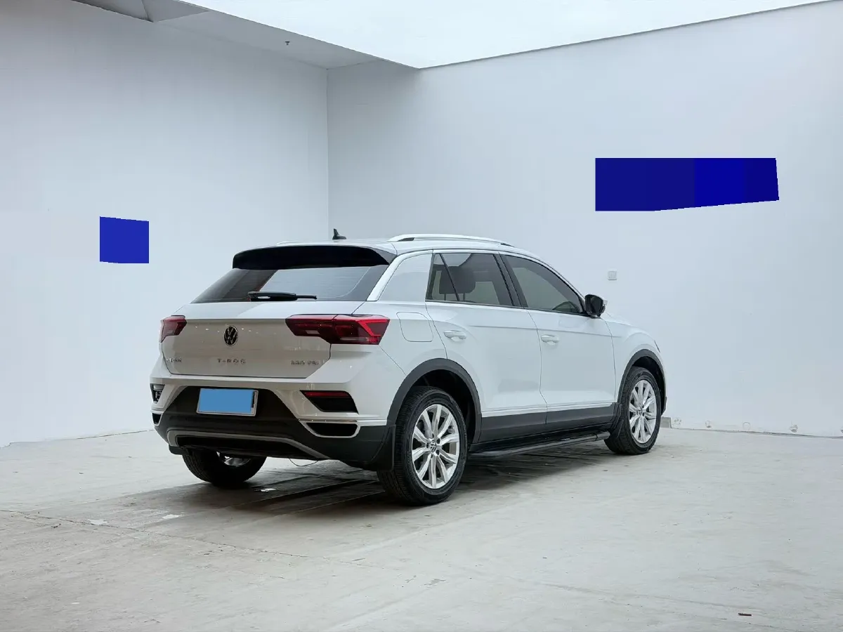 2022 Volkswagen T-Roc 1.4T 150HP L4 7DCT,autocango,china used car exporter,china ev exporter,chinese used car exporter,chinese used ev exporter