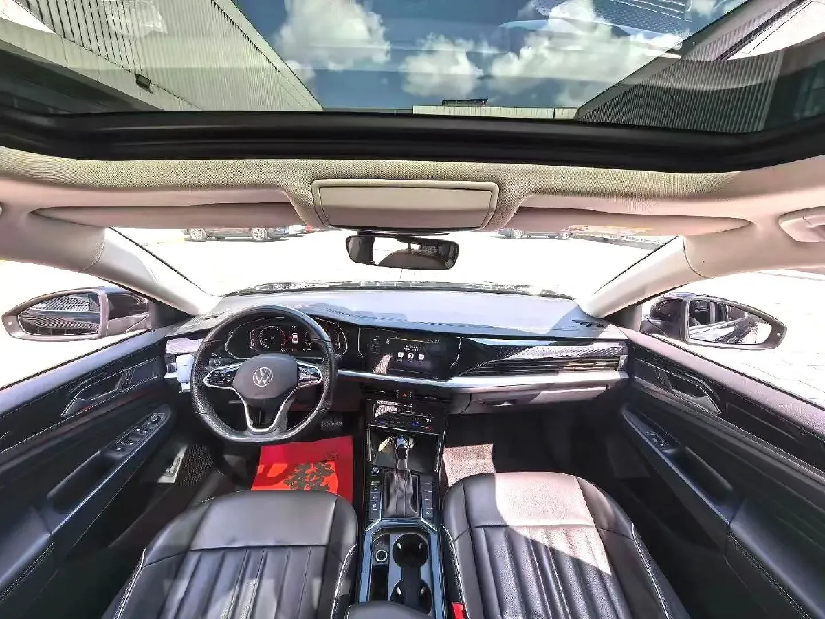 2023 Volkswagen Passat 2.0T 186HP L4 7DCT,autocango,china used car exporter,china ev exporter,chinese used car exporter,chinese used ev exporter