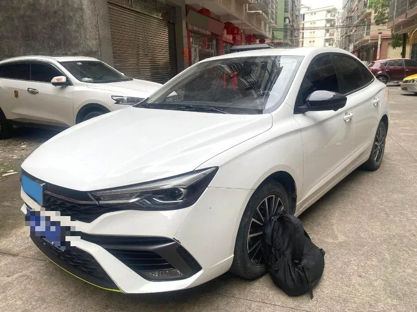 2021 Roewe i5 1.5L 120HP L4 CVT,autocango,china used car exporter,china ev exporter,chinese used car exporter,chinese used ev exporter