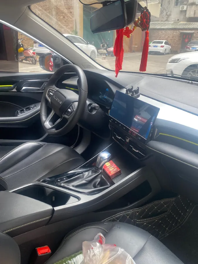 2021 Roewe i5 1.5L 120HP L4 CVT,autocango,china used car exporter,china ev exporter,chinese used car exporter,chinese used ev exporter