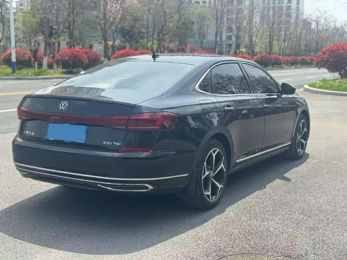 2024 Volkswagen Passat 2.0T 186HP L4 7DCT,autocango,china used car exporter,china ev exporter,chinese used car exporter,chinese used ev exporter