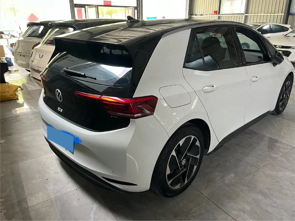 2024 Volkswagen ID.3 BEV 52.8KWH,autocango,china used car exporter,china ev exporter,chinese used car exporter,chinese used ev exporter