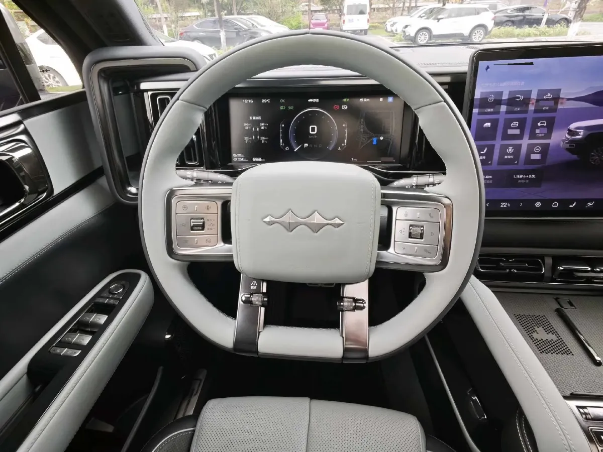 2023 FangChengBao Bao 5 1.5T 194HP L4 E-CVT PHEV 31.8KWH,autocango,china used car exporter,china ev exporter,chinese used car exporter,chinese used ev exporter