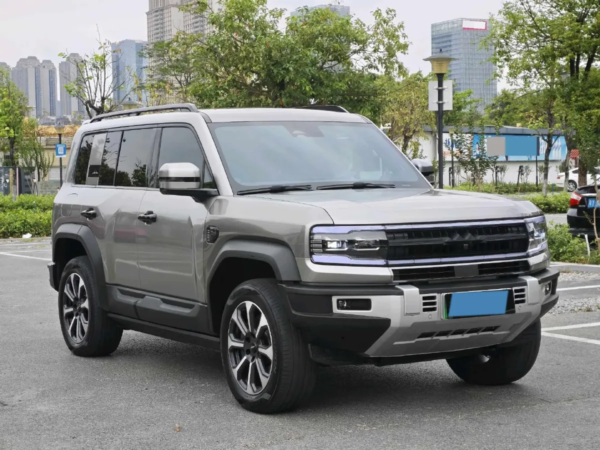 2023 FangChengBao Bao 5 1.5T 194HP L4 E-CVT PHEV 31.8KWH,autocango,china used car exporter,china ev exporter,chinese used car exporter,chinese used ev exporter