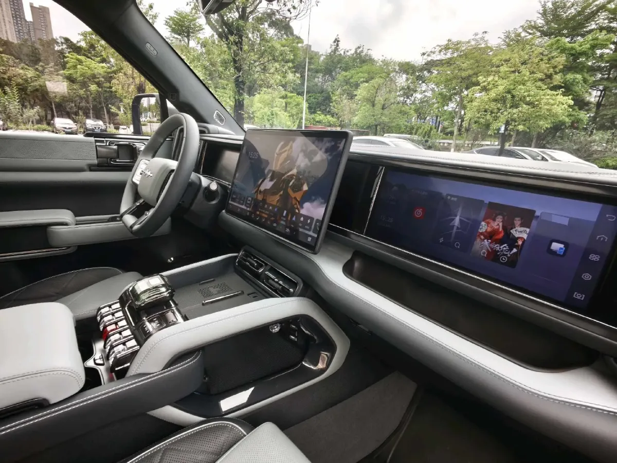 2023 FangChengBao Bao 5 1.5T 194HP L4 E-CVT PHEV 31.8KWH,autocango,china used car exporter,china ev exporter,chinese used car exporter,chinese used ev exporter