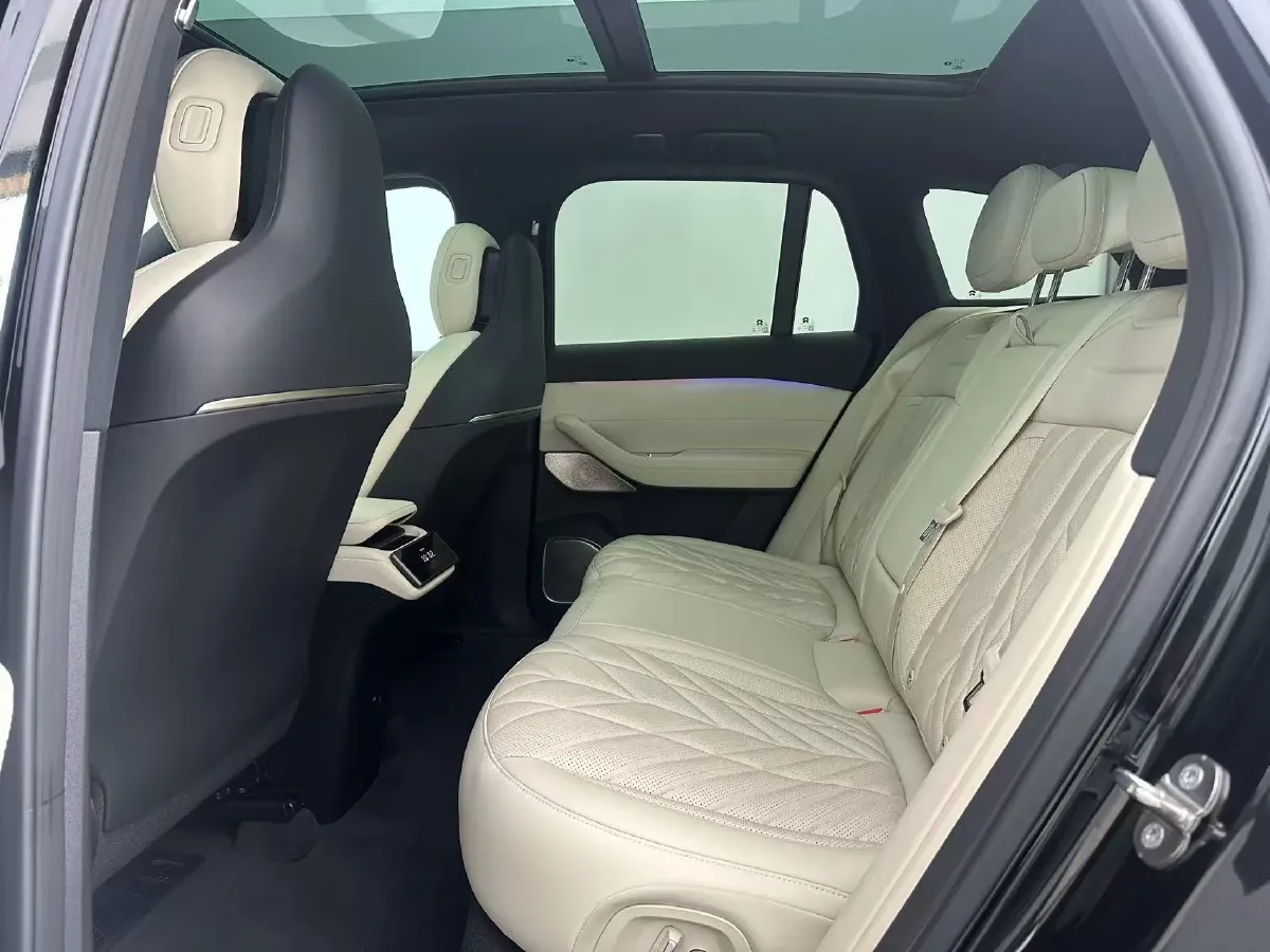 2025 NIO ES6 BEV,autocango,china used car exporter,china ev exporter,chinese used car exporter,chinese used ev exporter