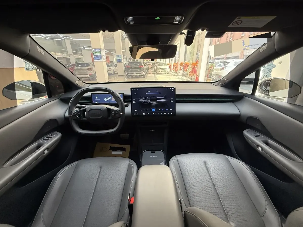 2025 Jetour Freeman 1.5T 184HP L4 7DCT,autocango,china used car exporter,china ev exporter,chinese used car exporter,chinese used ev exporter