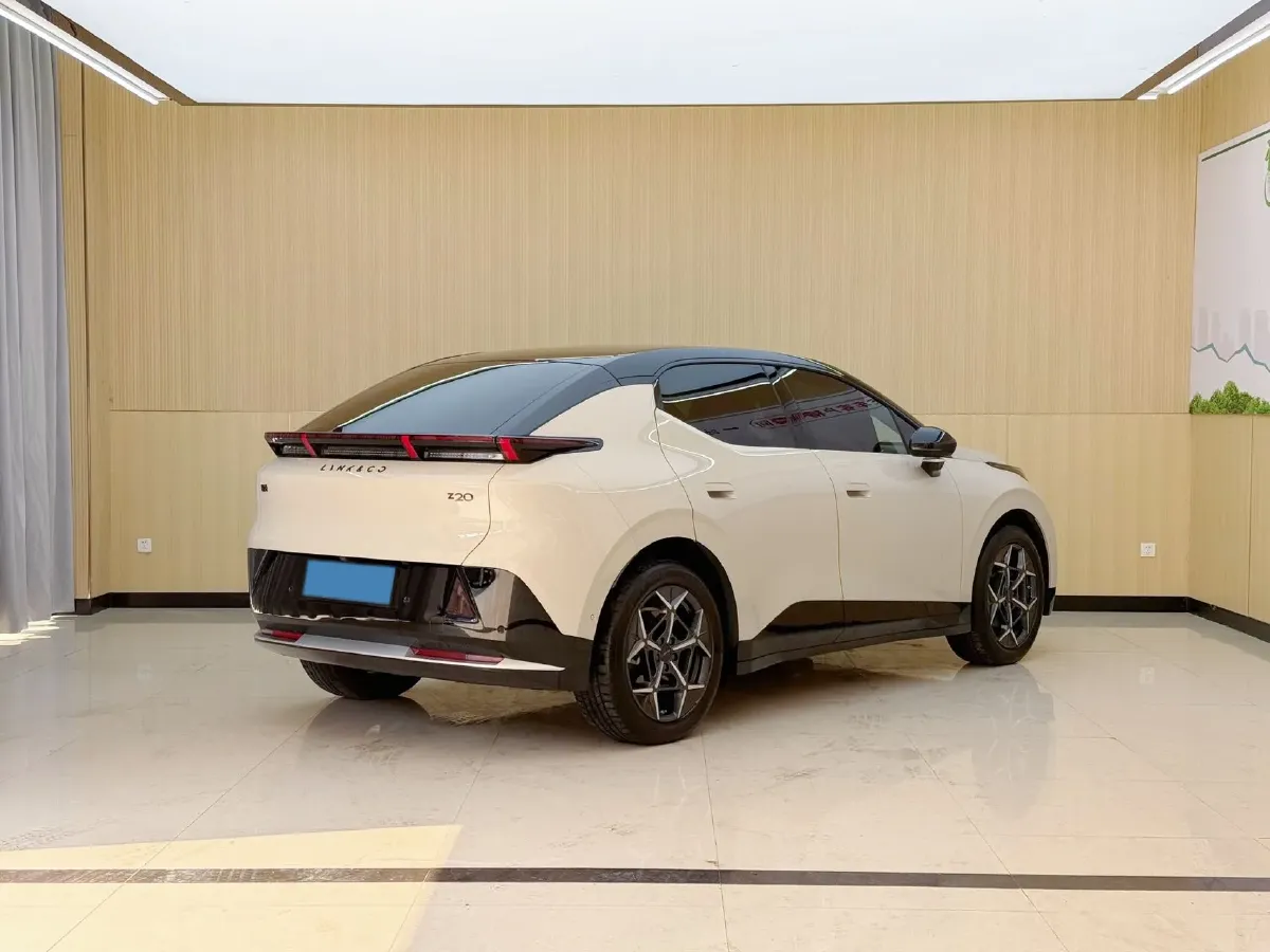 2025 Jetour Freeman 1.5T 184HP L4 7DCT,autocango,china used car exporter,china ev exporter,chinese used car exporter,chinese used ev exporter