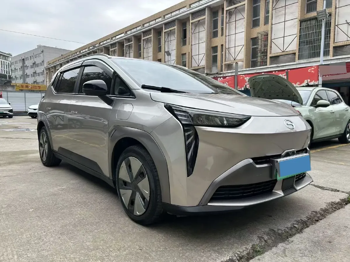 2022 Geely Okavango 1.8T 184HP L4 7DCT,autocango,china used car exporter,china ev exporter,chinese used car exporter,chinese used ev exporter