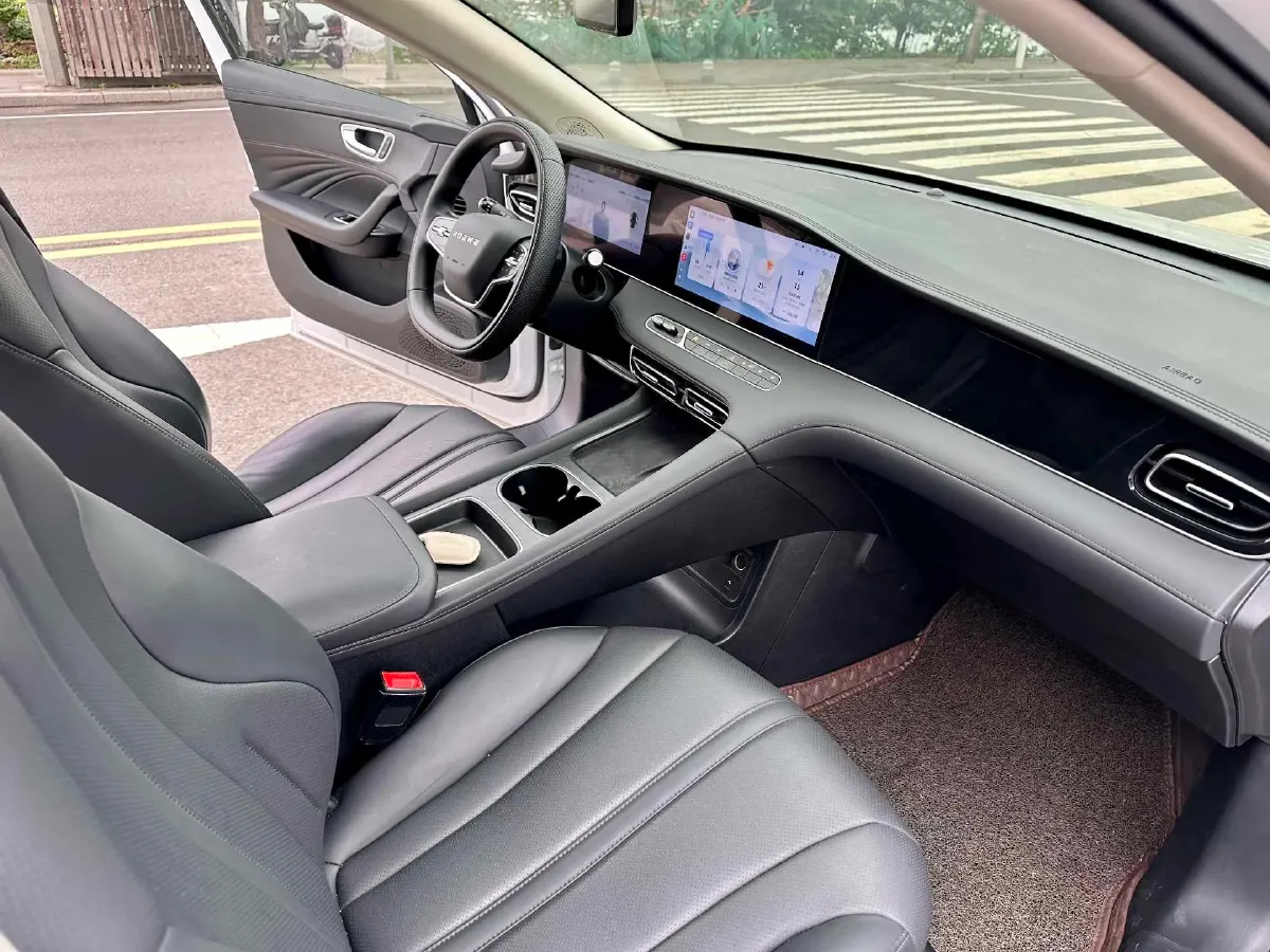 2023 Roewe D7 1.5L 112HP L4 1DHT PHEV 21.4KWH,autocango,china used car exporter,china ev exporter,chinese used car exporter,chinese used ev exporter