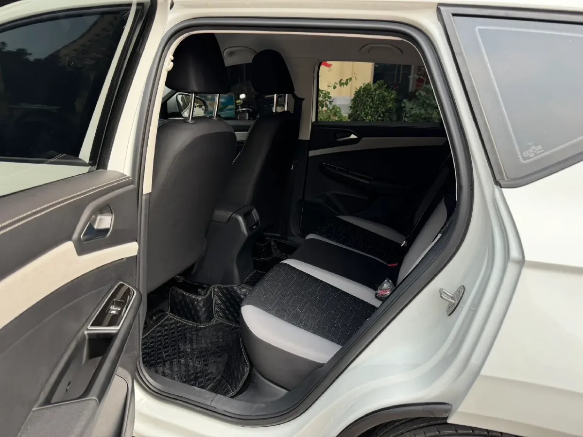 2023 Jetta VS5 1.4T 150HP L4 6AT,autocango,china used car exporter,china ev exporter,chinese used car exporter,chinese used ev exporter