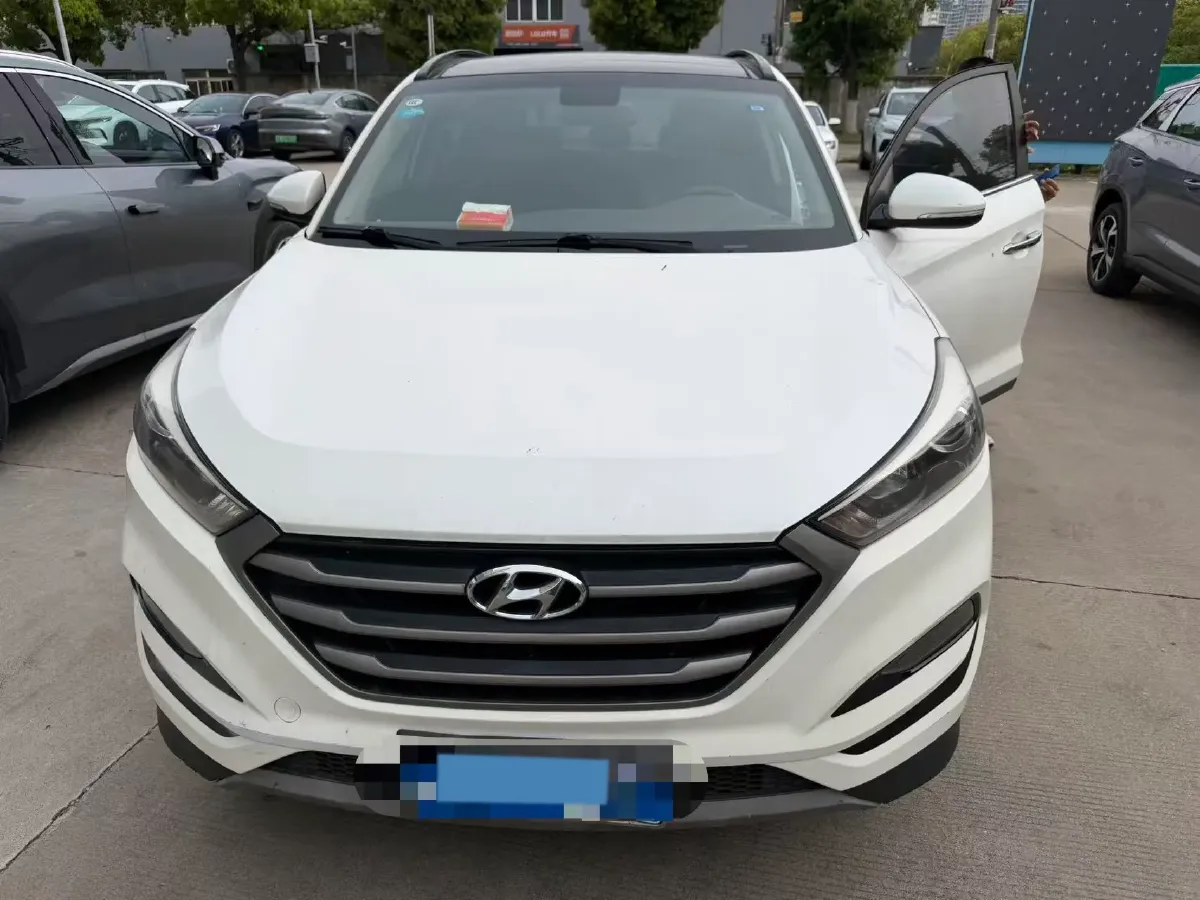 2018 Hyundai Tucson 1.6T 177HP L4 7DCT,autocango,china used car exporter,china ev exporter,chinese used car exporter,chinese used ev exporter