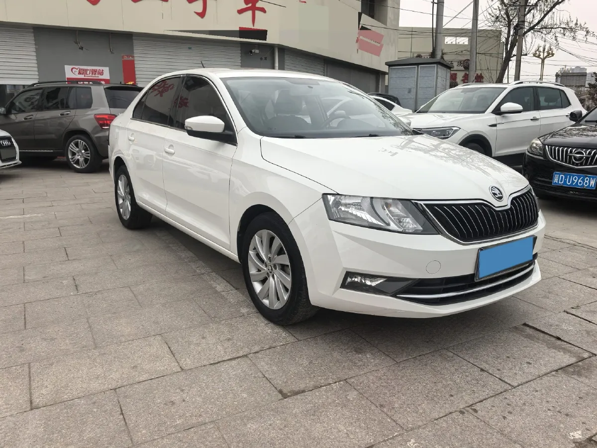 2019 Skoda Rapid Spaceback 1.5L 110HP L4 6AT,autocango,china used car exporter,china ev exporter,chinese used car exporter,chinese used ev exporter