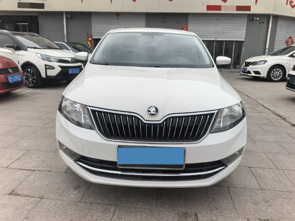 2019 Skoda Rapid Spaceback 1.5L 110HP L4 6AT,autocango,china used car exporter,china ev exporter,chinese used car exporter,chinese used ev exporter