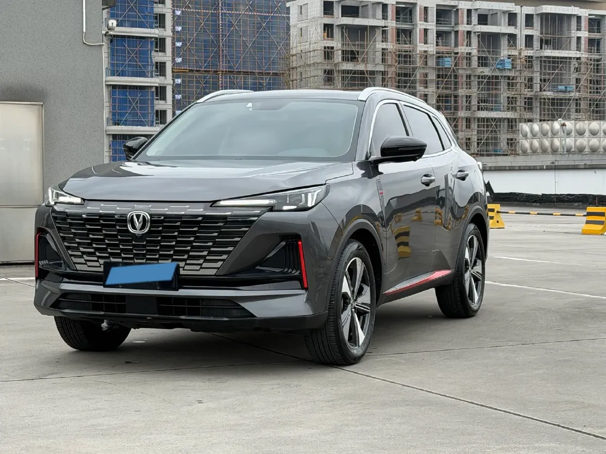 2022 ChangAn Oshan X7 Plus 1.5T 188HP L4 7DCT,autocango,china used car exporter,china ev exporter,chinese used car exporter,chinese used ev exporter