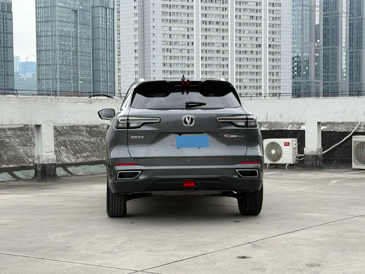 2022 ChangAn Oshan X7 Plus 1.5T 188HP L4 7DCT,autocango,china used car exporter,china ev exporter,chinese used car exporter,chinese used ev exporter