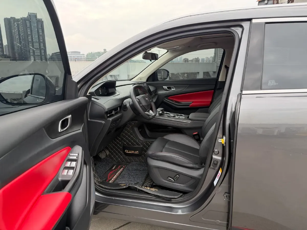 2022 ChangAn Oshan X7 Plus 1.5T 188HP L4 7DCT,autocango,china used car exporter,china ev exporter,chinese used car exporter,chinese used ev exporter