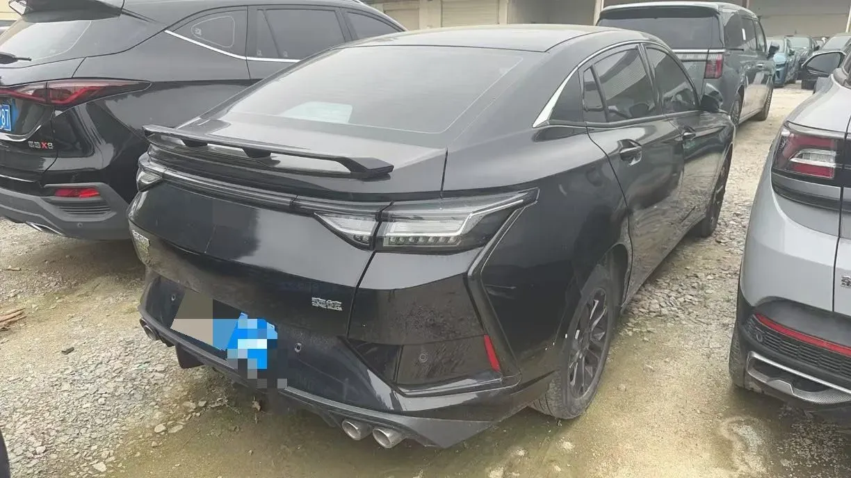 2023 DongFeng Aeolus YiXuan 1.5L 125HP L4 6DCT,autocango,china used car exporter,china ev exporter,chinese used car exporter,chinese used ev exporter