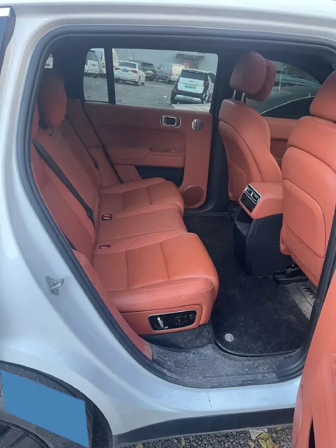 2024 Li L7 Range Extended 154HP REEV 42.8KWH,autocango,china used car exporter,china ev exporter,chinese used car exporter,chinese used ev exporter