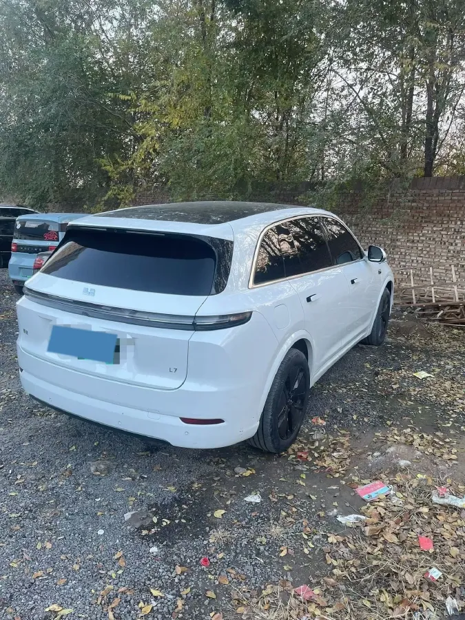2024 Li L7 Range Extended 154HP REEV 42.8KWH,autocango,china used car exporter,china ev exporter,chinese used car exporter,chinese used ev exporter