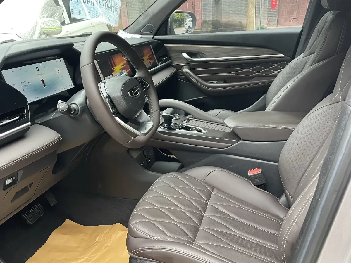 2025 Geely Monjaro 2.0T 238HP L4 8AT,autocango,china used car exporter,china ev exporter,chinese used car exporter,chinese used ev exporter