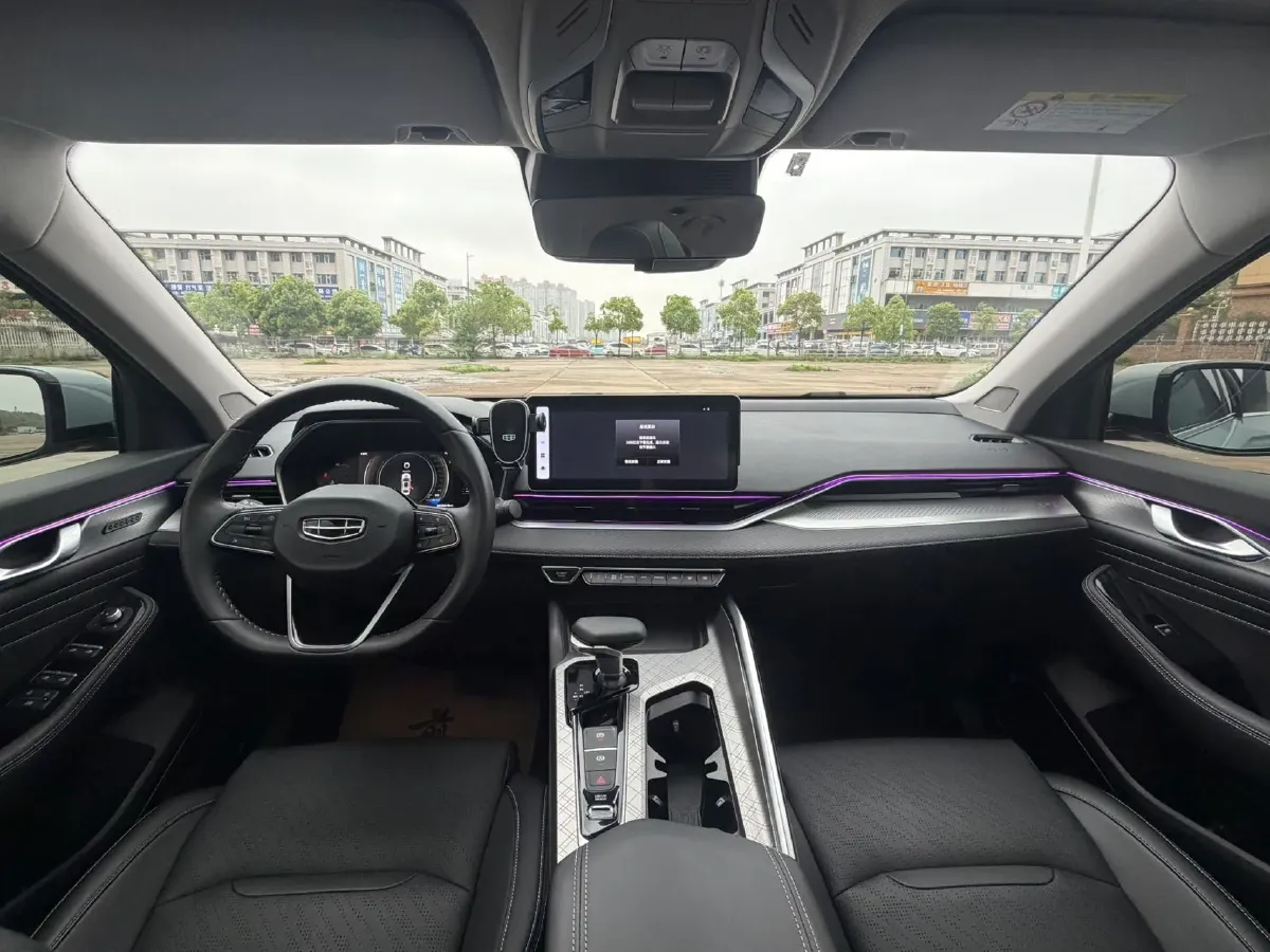 2021 Geely Preface 2.0T 190HP L4 7DCT,autocango,china used car exporter,china ev exporter,chinese used car exporter,chinese used ev exporter